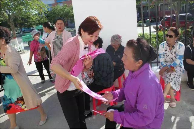 僵尸过人行道